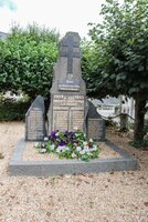 Monument aux morts 1939-1945, Sérent.
