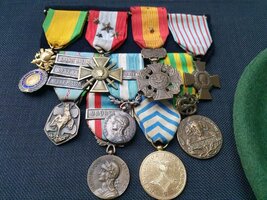 DÉCORATIONS DE RENÉ HELIODORE